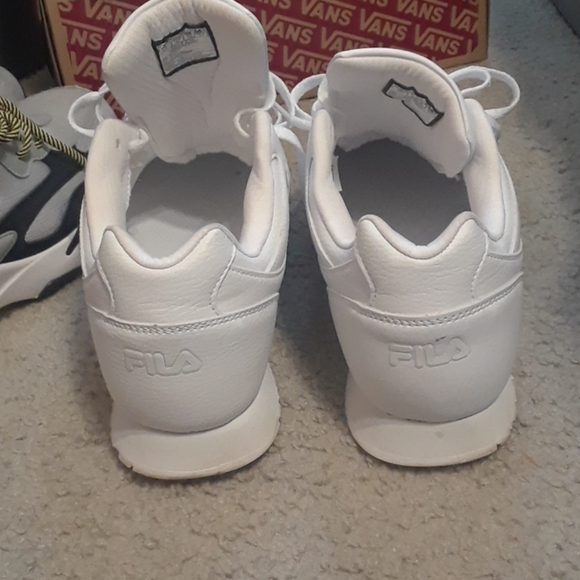 Fila - Picture 5 of 5